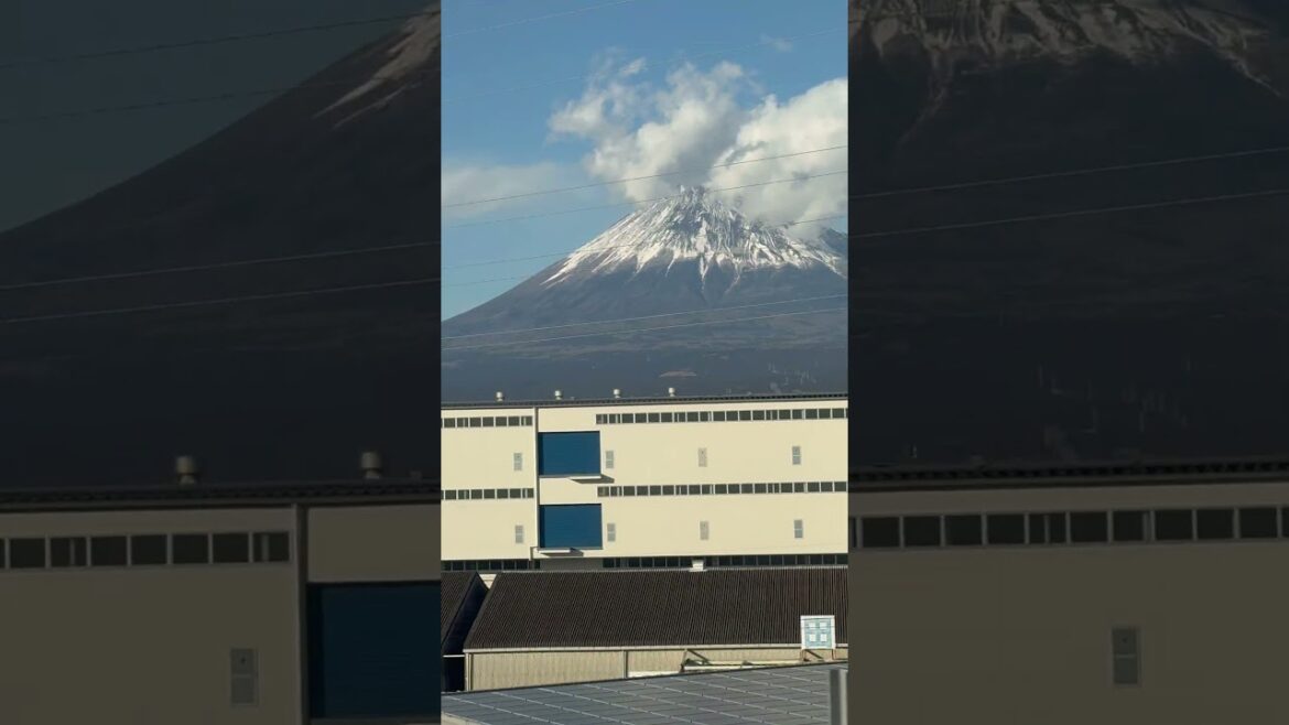 Fuji in a Flash: Capturing Mount Fuji's Glory from Japan's Fastest Train, Nozomi shinkansen 🚄🗻