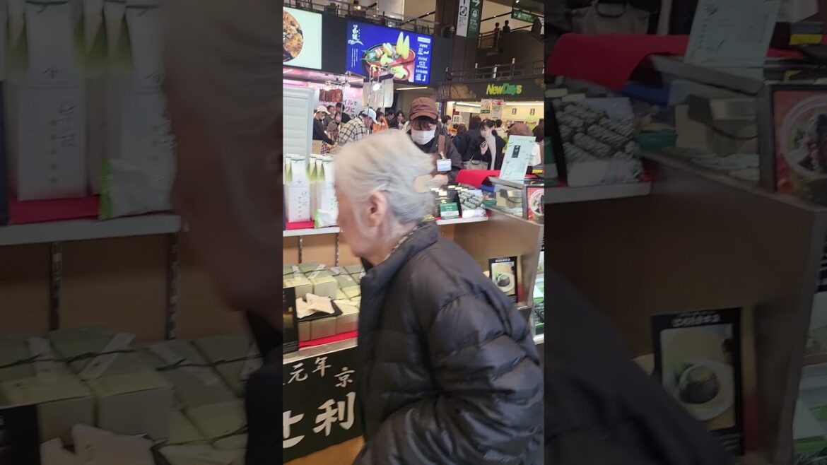 Japanese Sweets Sendai Station #japantouristguide #SendaiStation#altinjapan#travelingteacher