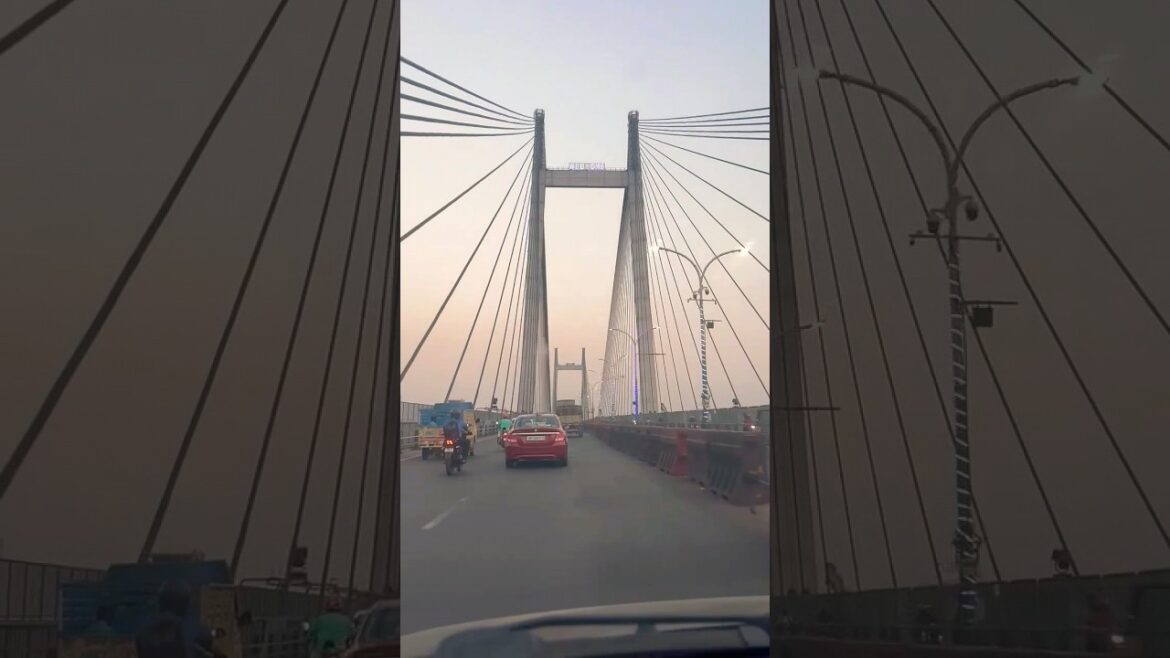 Yun to akela hi aksar #bollywood #arijitsingh #love #song #lovenaturephotography #trending