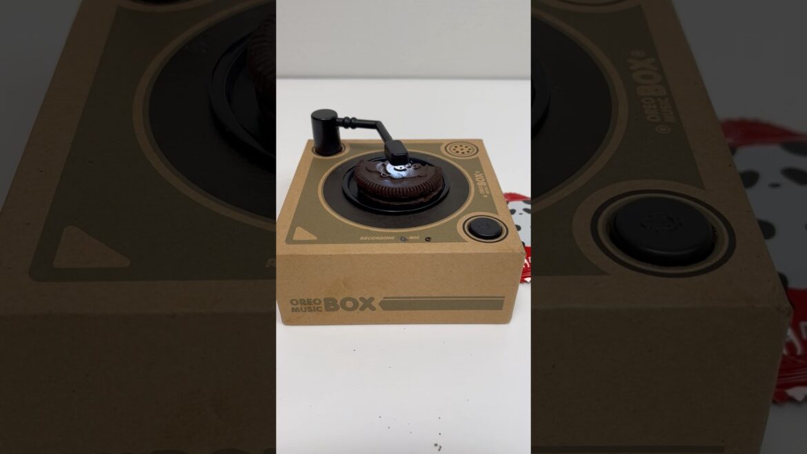 Panda Oreo and Panda Chocolate with Oreo Music Box #shorts