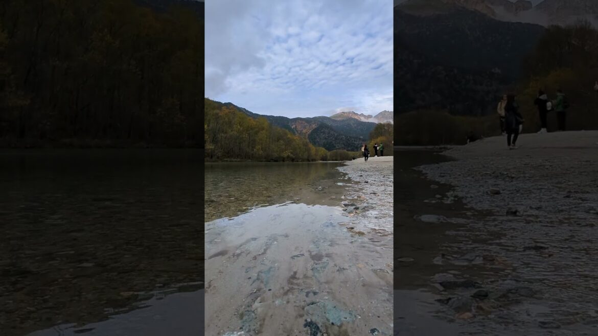 長野　上高地　自然探勝ゾーン　Nagano KamiKochi Exploring zone　紅葉　autumn leaves🍁