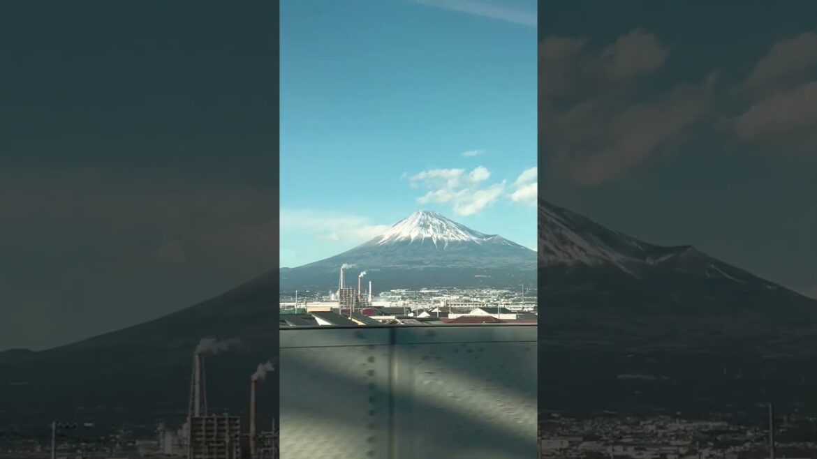 This is Mt Fuji and this is a link to my new video #mtfuji #japan #bullettrains #japantravel #views