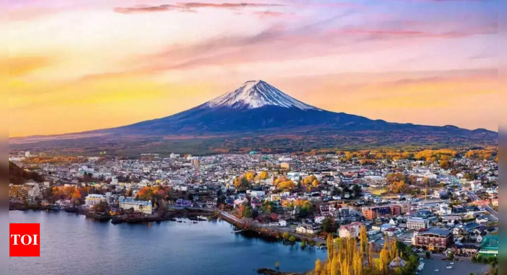 What happens if Mount Fuji erupts? Japan unveils emergency plans for Tokyo residents | What happens if Mount Fuji erupts? Japan unveils emergency plans for Tokyo residents |