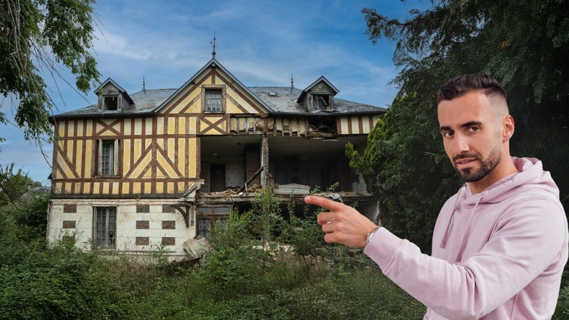 Abandoned House With Walls Missing – Like a Real-Life Dollhouse!