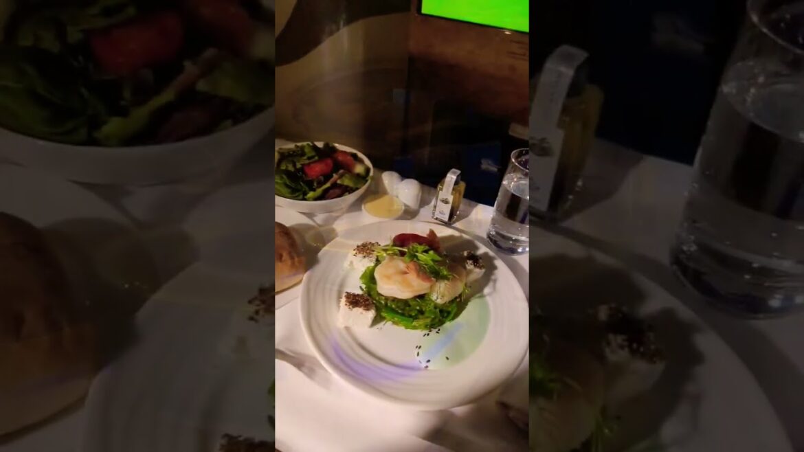 Emirates A380 Business #a380  #emirates #business #shorts