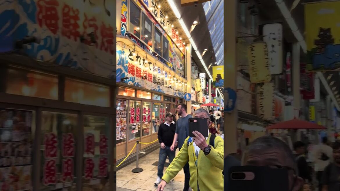 Dragon statue in Dotonbori, Osaka 2025 🇯🇵