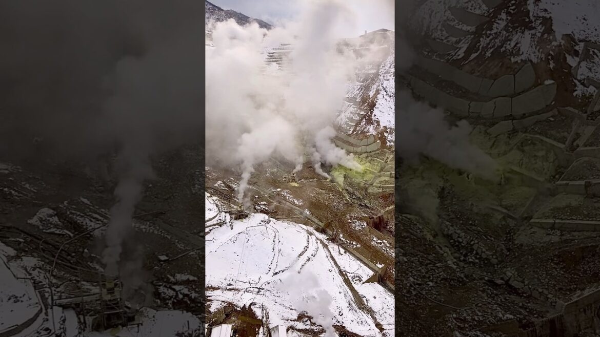 Japanese hot springs, Hakone, Owakudani Valley