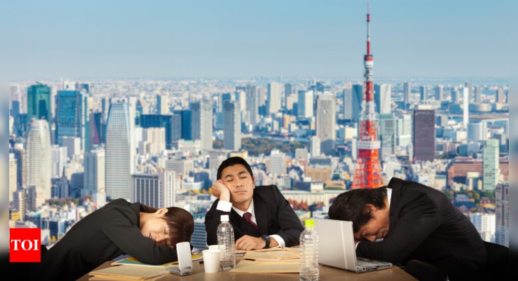 Tokyo to introduce 4-day work week in 2025 as part of Japan’s ‘work-style reform’: Here are 5 countries enjoying shorter work weeks Tokyo to introduce 4-day work week in 2025 as part of Japan's 'work-style reform': Here are 5 countries enjoying shorter work weeks