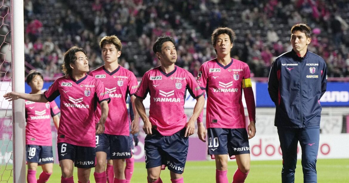 Football: Cerezo, Urawa share spoils as difficult starts continue