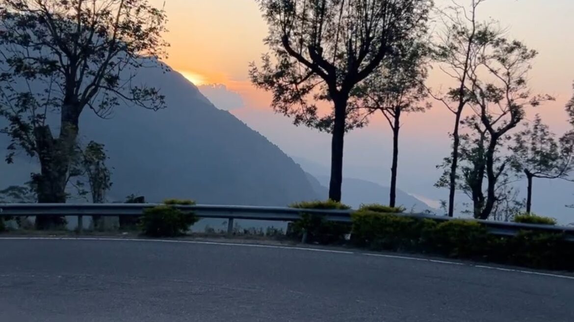 Chasing horizons and mountain highs. Road tripping through the central hills. 🚗⛰️💖🌿✨ Chasing horizons and mountain highs. Road tripping through the central hills. 🚗⛰️💖🌿✨