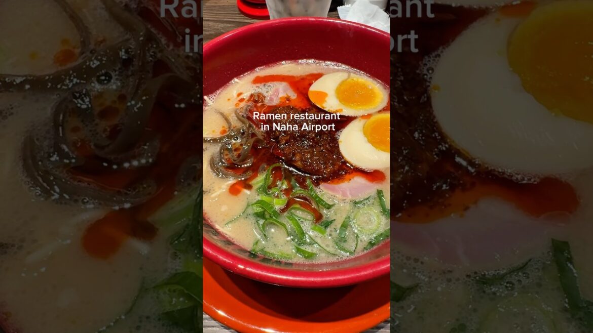 🍜 Ramen restaurant in Naha Airport  #japan #japanesefood #ramen #trip #travel #airport#shorts