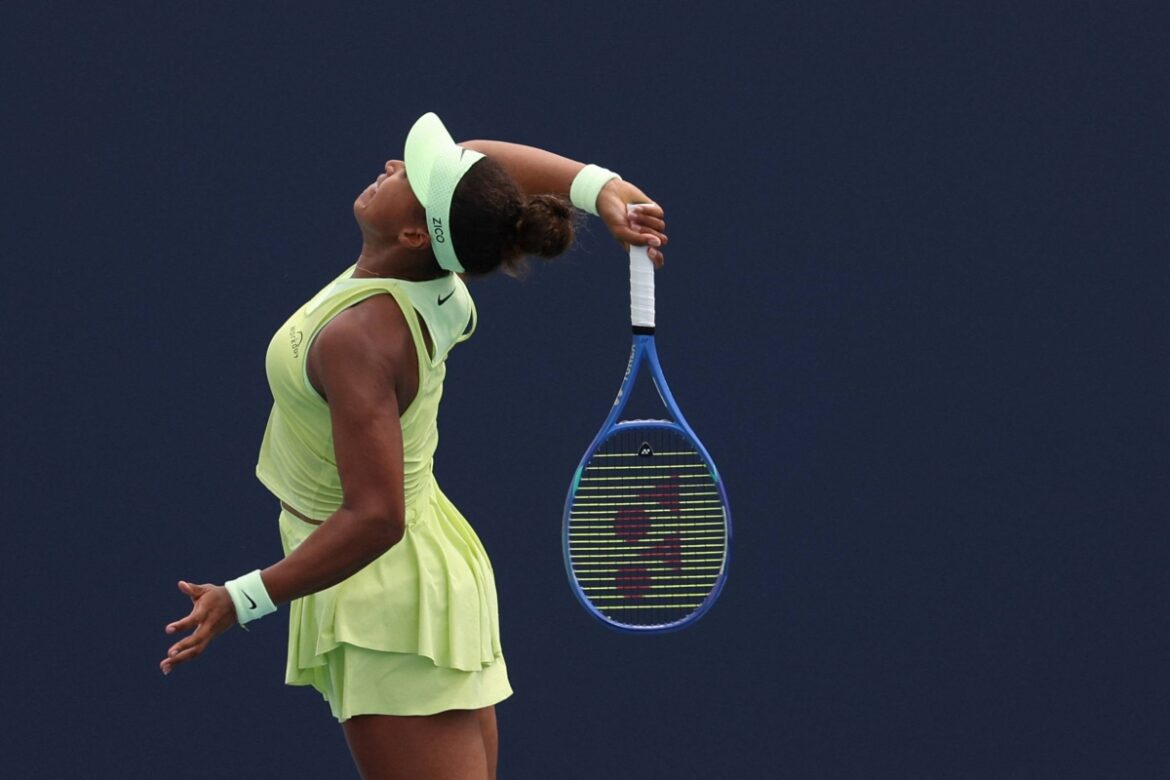 Zverev, Sabalenka and Osaka all advance at Miami Open Zverev, Sabalenka and Osaka all advance at Miami Open