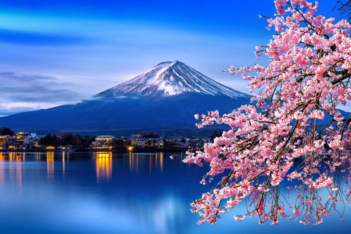 Tourist Slammed for Stealing From Japanese Grave Japan Issues Guidelines for Mount Fuji Eruption