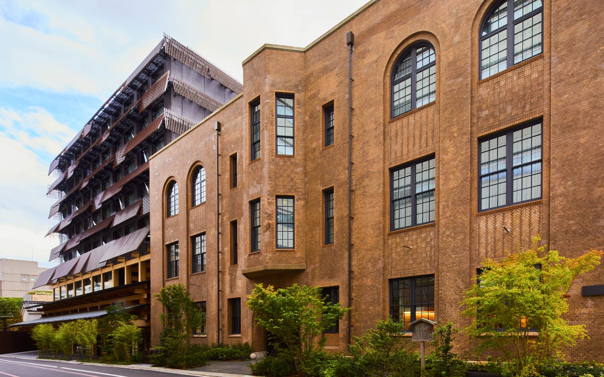 One portion of the Ace Kyoto resembles a refined Brooklyn warehouse.