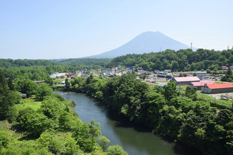 More Revenue, Less Spending: Niseko’s Latest Budget Niseko Station (31596976497)