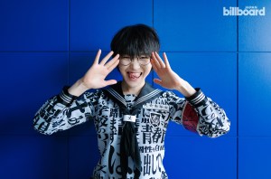 ATARASHII GAKKO!, Billboard Japan