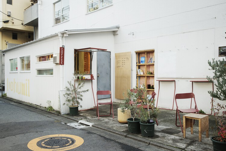 bofumil sendagaya Café / Jo Nagasaka + Schemata Architects - Interior Photography, Living Room, Door