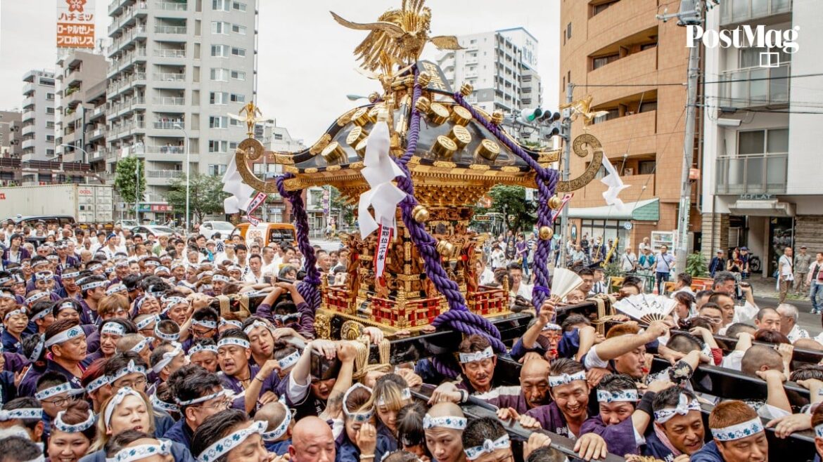 Tokyo’s Sanja Matsuri festival a carnival of bedlam, boozing and even brawling Tokyo’s Sanja Matsuri festival a carnival of bedlam, boozing and even brawling