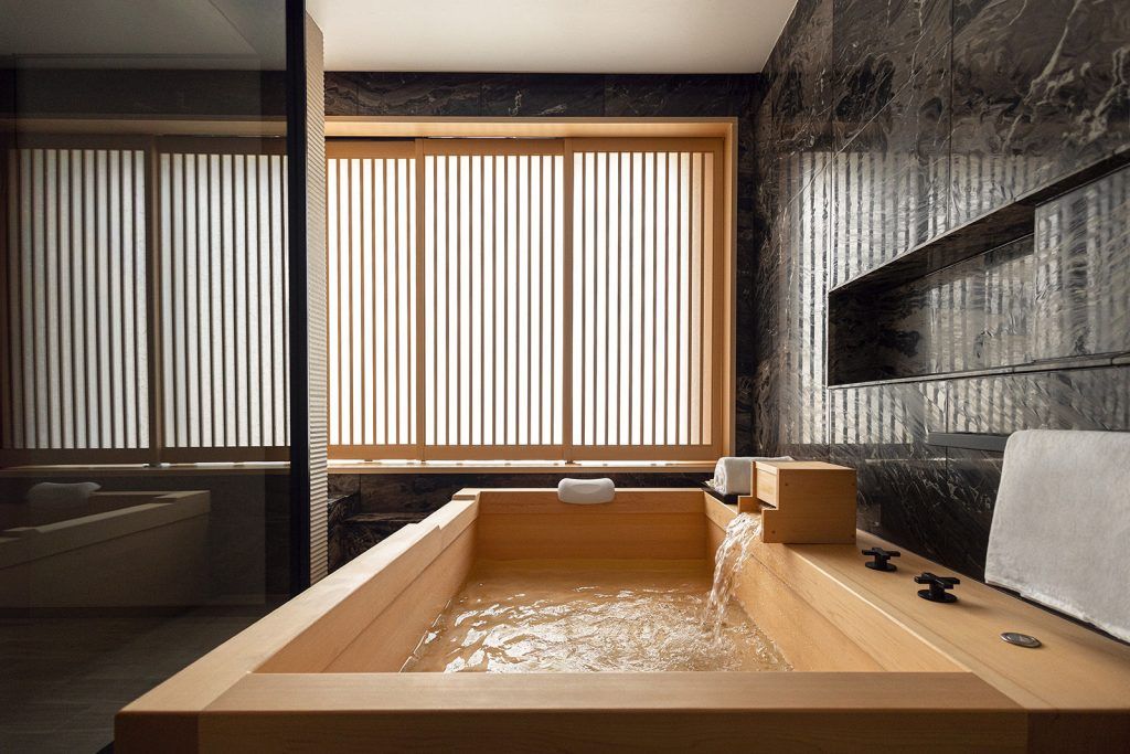 Imperial Suite Hinoki Bath