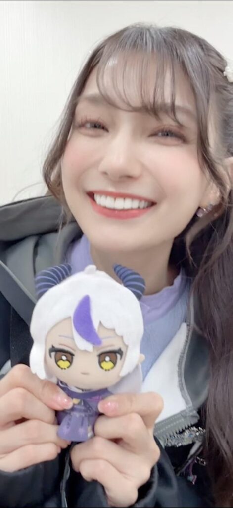 Kouno Marika is a plusmate (fan of Laplus Darknesss of Hololive) today!