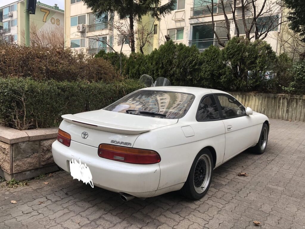 First time seeing a soarer (in korea, too! Not in a good condition, but it is an import)