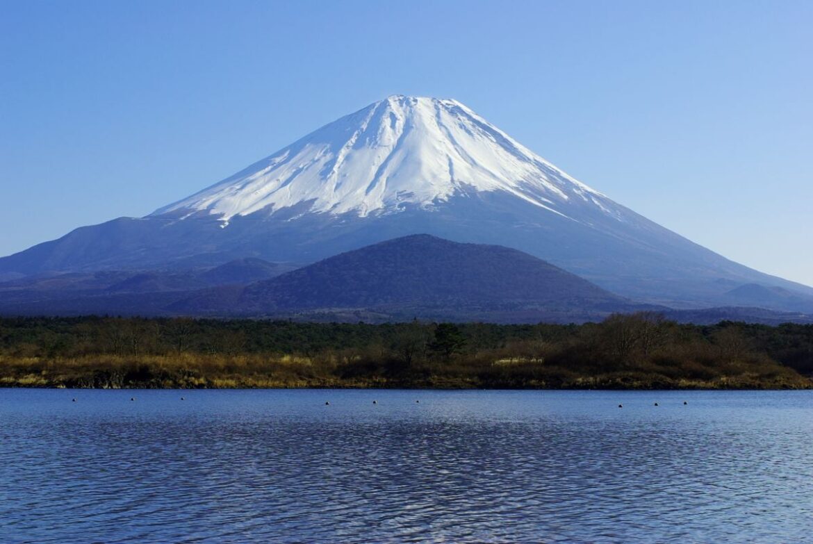 It’s Been More Than 300 Years Since Japan’s Breathtaking Mount Fuji Last Erupted