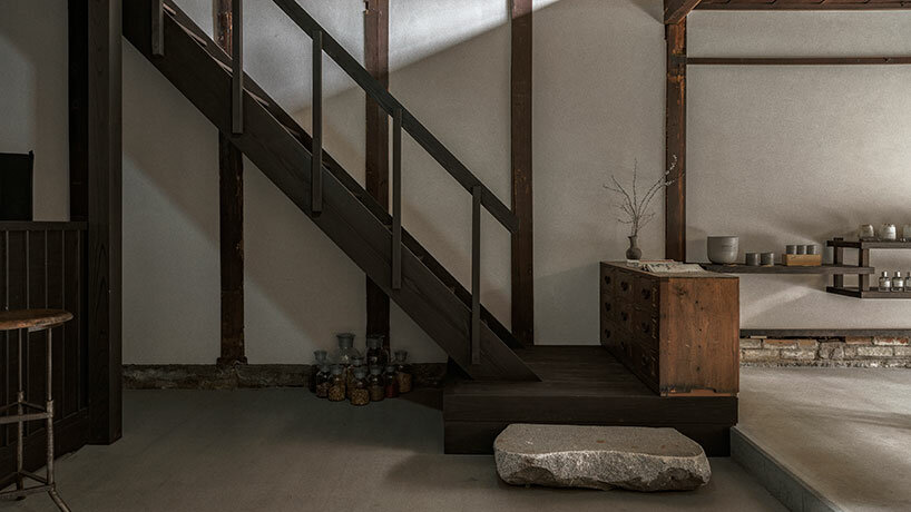 schemata architects' le labo store in kyoto welcomes visitors inside a preserved machiya