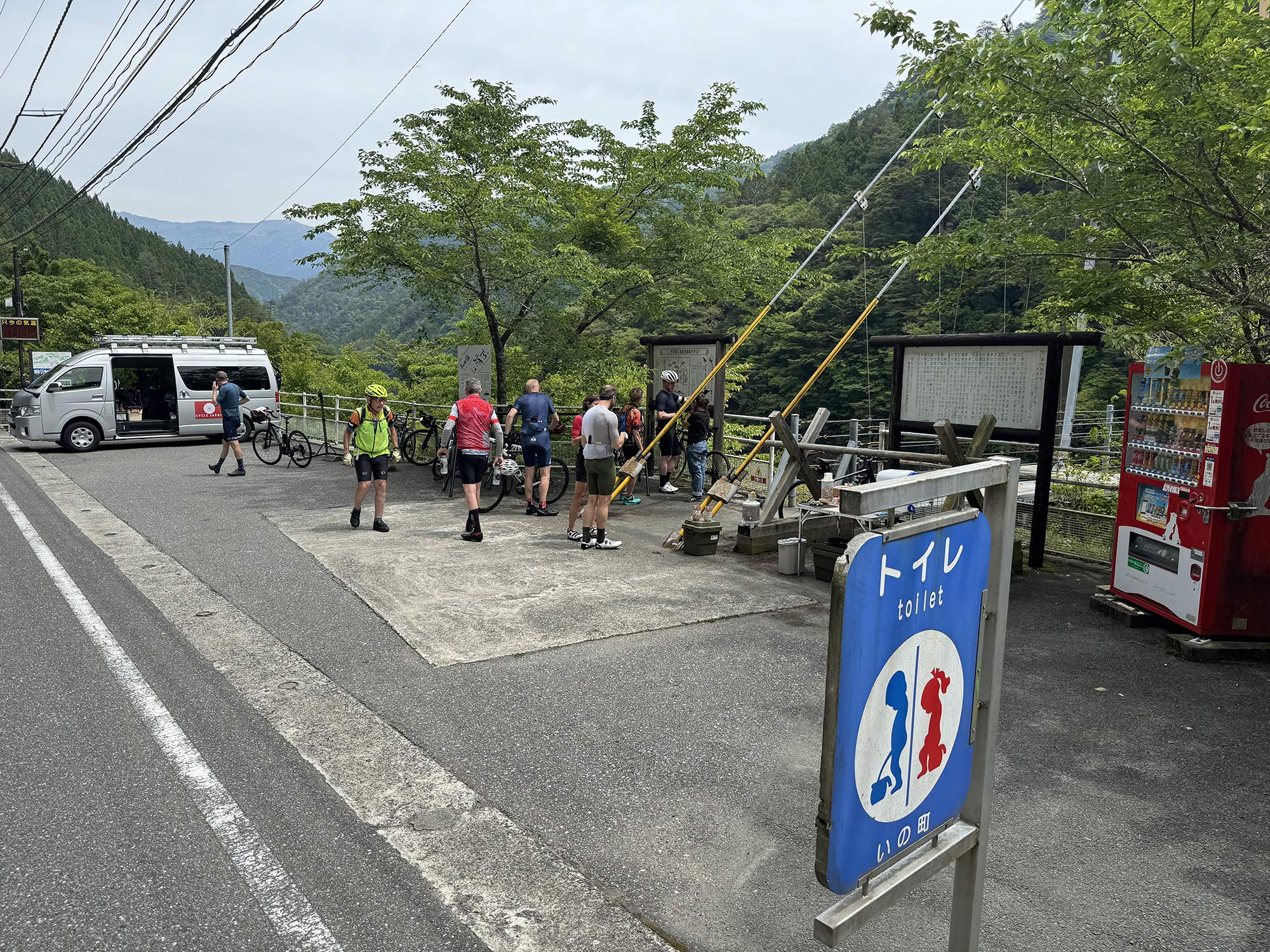snack stop on ride and seek japan cycling tour.