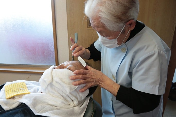 Shitsui Looks After Herself, Continues To Accept Client Appointments