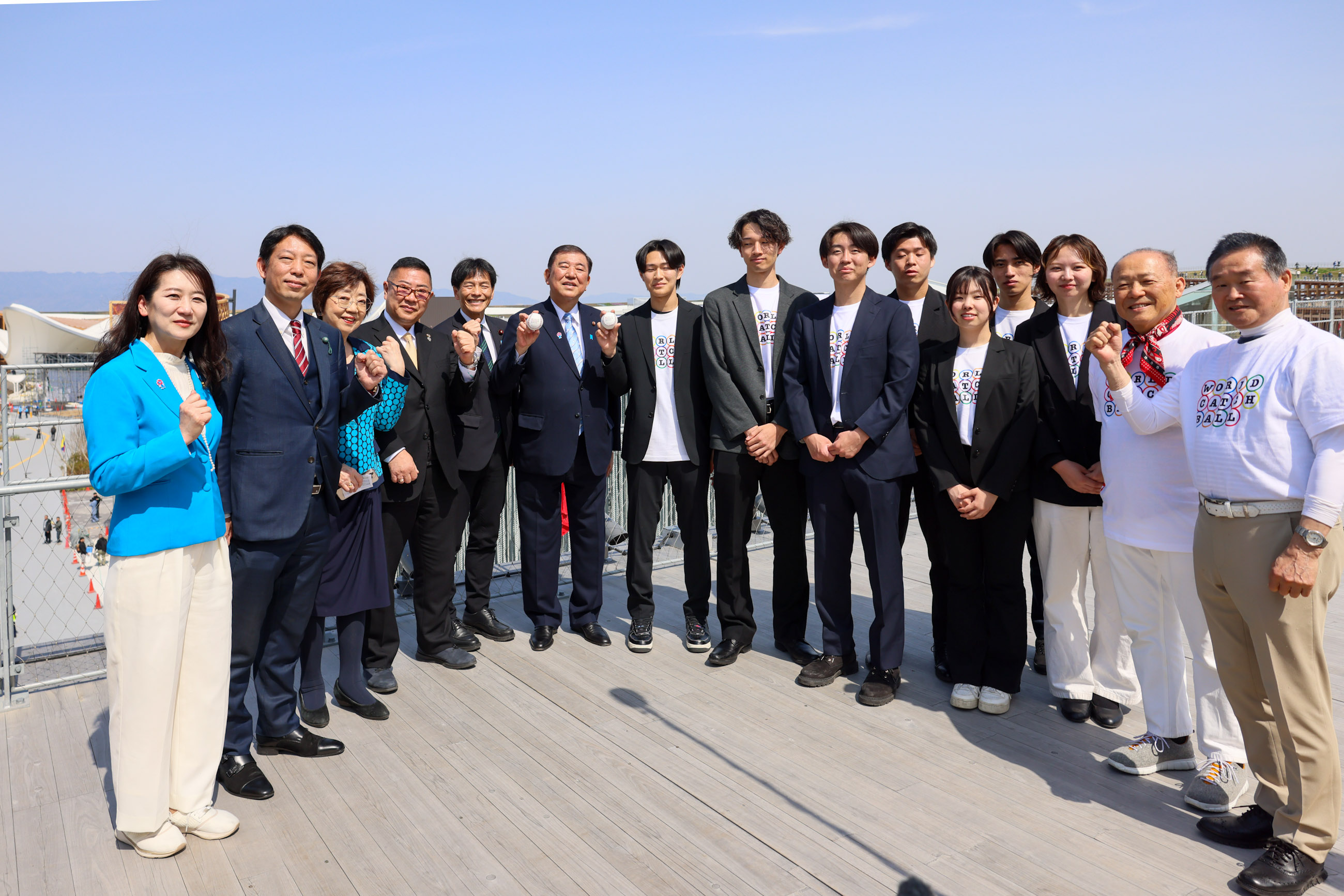 Prime Minister Ishiba holding a discussion with participants of the “World CatchBall Project” (3)
