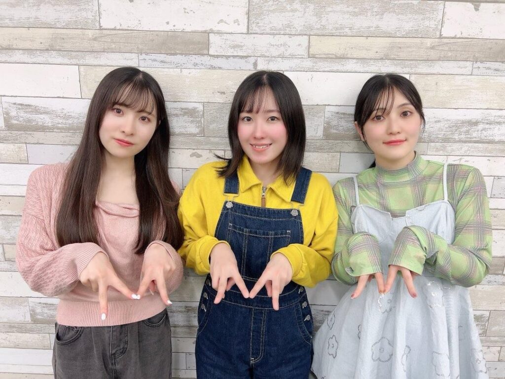Mikawa Haruna, Koga Aoi, and Tono Hikaru at mono-gatari #2