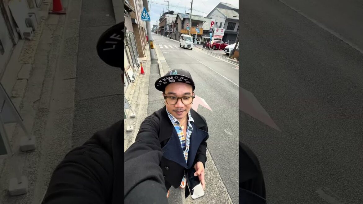 Solo Travel in Japan, Day 8 part 1 🗾 Osaka to Kyoto day trip 🚊