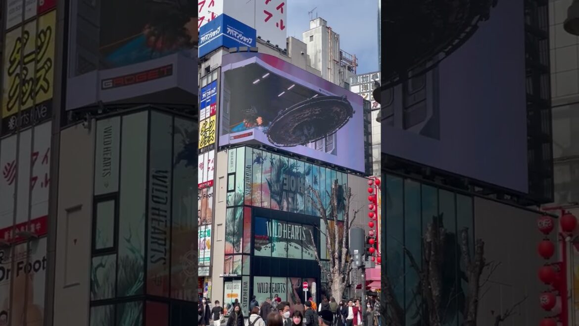 Tokyo Pedestrians Are Witnessing AMAZING 3D Spacecraft Displays