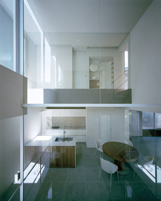Two-Generation House in Tennoji-ku / FujiwaraMuro Architects - Interior Photography, Glass