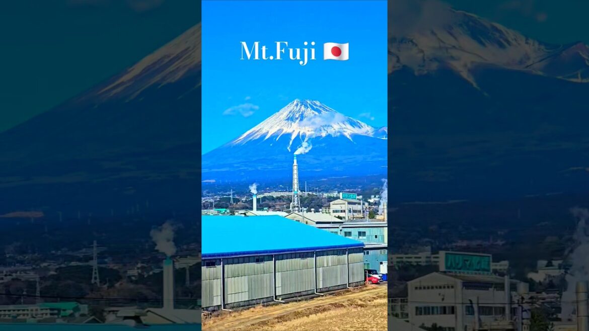 Mount Fuji, Japan 🇯🇵  #shorts #mountfuji  #japan