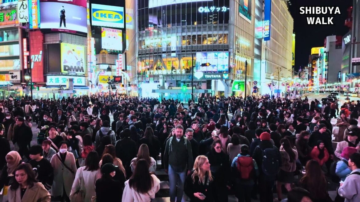 4K😲Shibuya's Rapidly Changing!! Friday's Super Busy Shibuya Walk in Shibuya, Tokyo Japan 2025