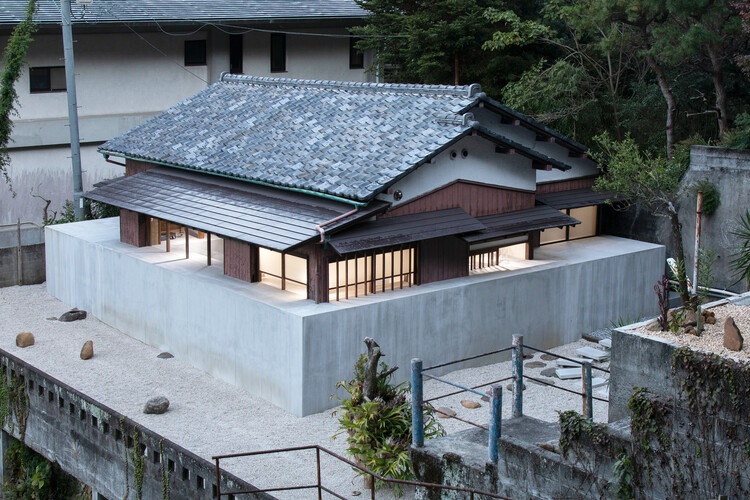 Old Homes, New Stories: 11 Traditional Japanese Homes Renovated for Modern Living  - Image 5 of 12