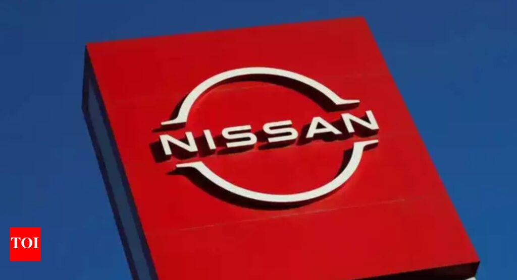 World’s largest iPhone manufacturer Foxconn says wants to cooperate with Japan’s Nissan, but currently … World's largest iPhone manufacturer Foxconn says wants to cooperate with Japan's Nissan, but currently ...