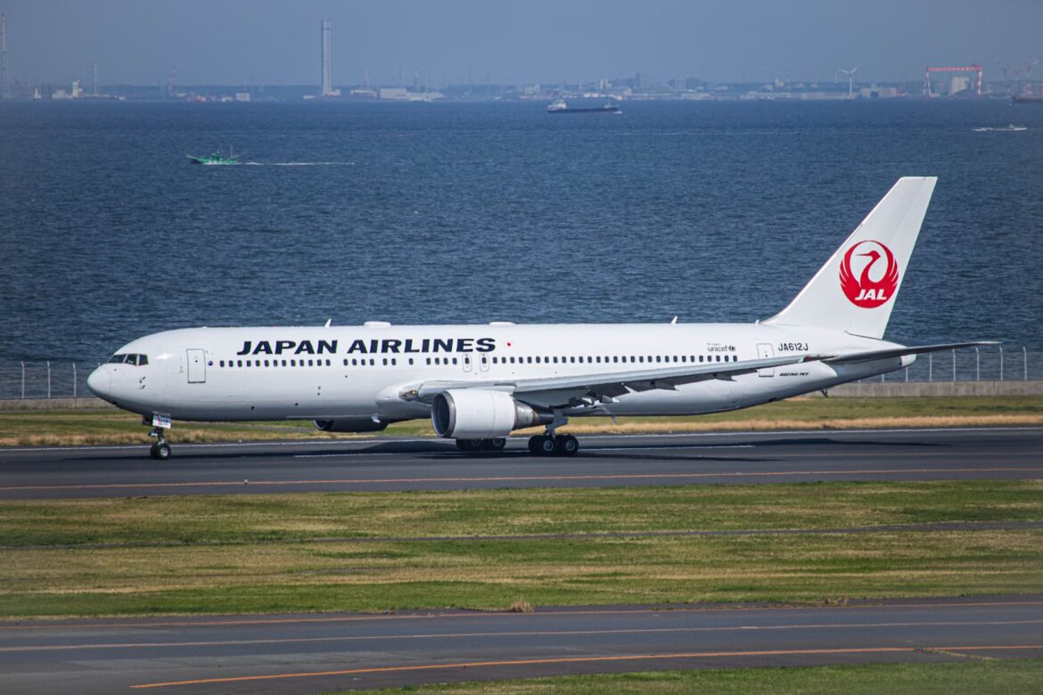 Japan Airlines Is Offering Free Domestic Flights to International Travellers Japan Airlines Is Offering Free Domestic Flights to International Travellers