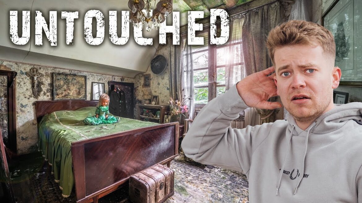 Abandoned Yet Intact — A Mysterious French HOUSE Filled with Dolls