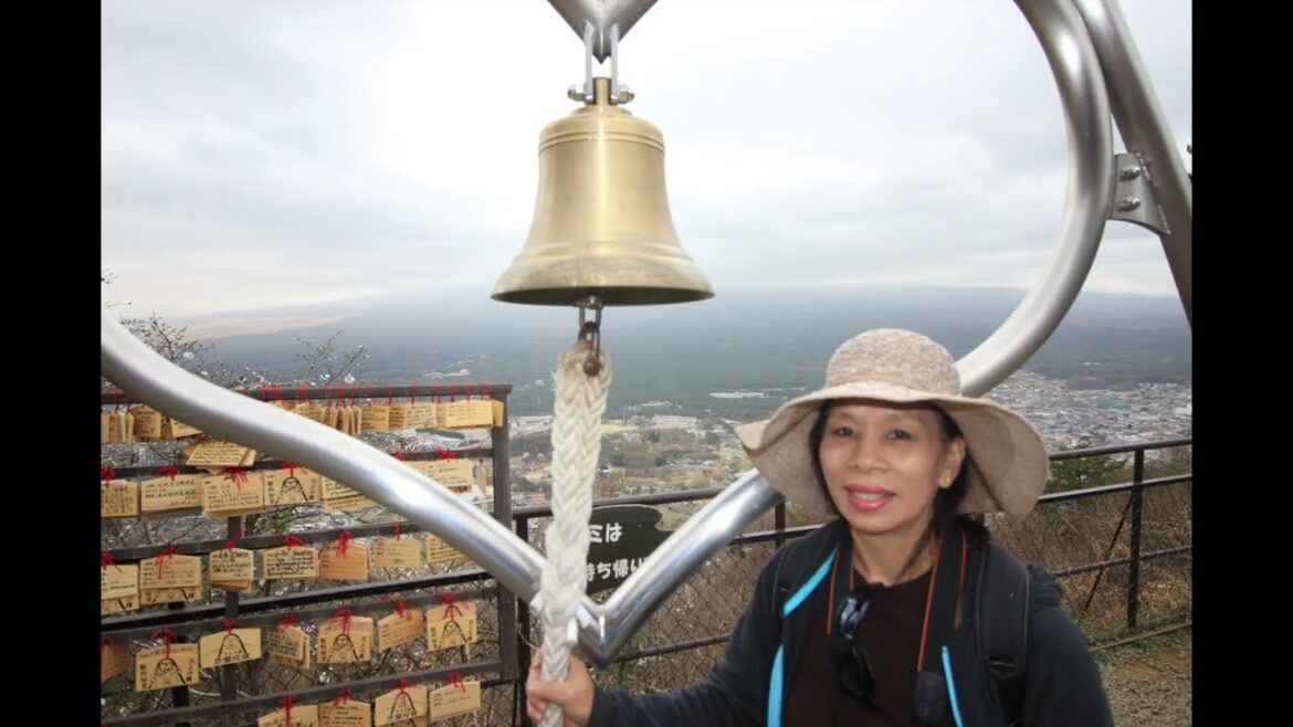 Chureito Pagoda and Kachikachi Ropeway   Mt Fuji Japan.