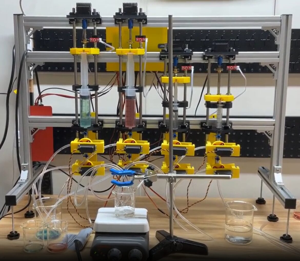 3D-printed open-source robot offers accessible solution for materials synthesis