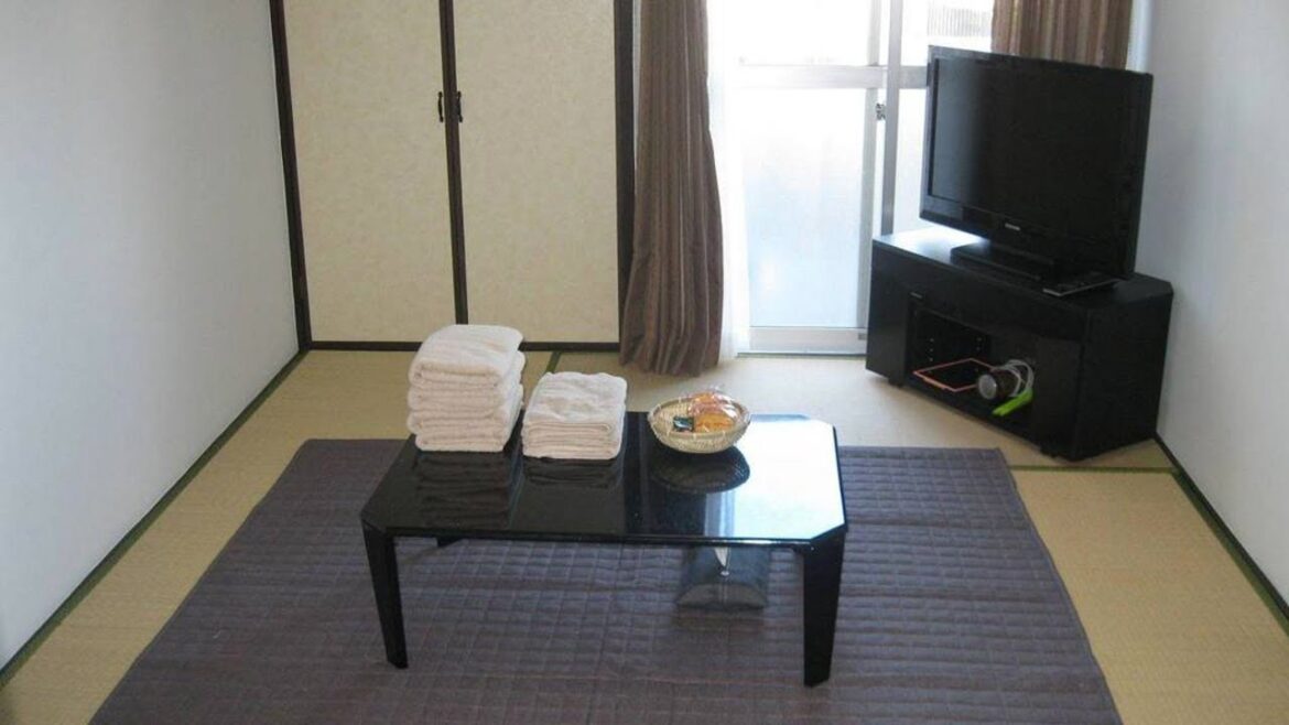 #ReviewHotel #Review 1 Japanese Modern Room with kitchen and Bathroom 1102