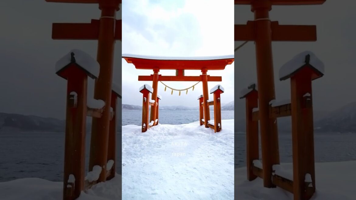 Gozanoishi Shrine-御座石社-Akita,Japan