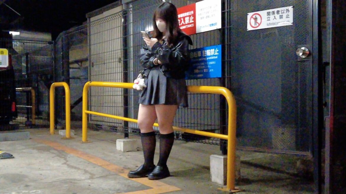 [Weekend night walk - 4K] Shinjuku kabukicho - Okubo Park (April 12, 2025)