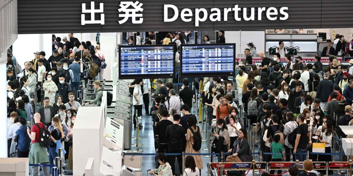 Japan, a tourism hot spot, is losing its passion for travel