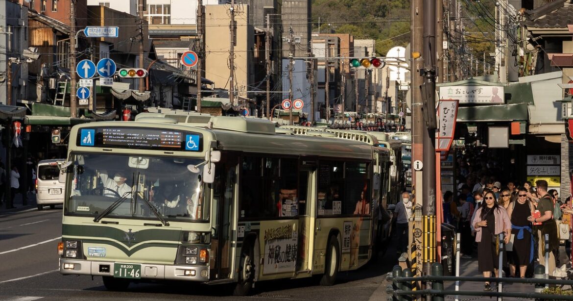 Japan bus driver with 3 decades of service loses $84,000 pension after he was caught stealing $7