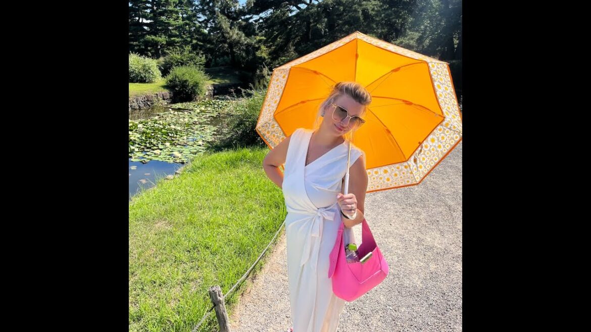 Summer Day in Ritsurin Garden: A Love Story Summer Day in Ritsurin Garden: A Love Story