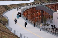 People walk around the venue of the Expo 2025 Osaka, Kansai in Osaka's Konohana Ward, April 16, 2025, on the fourth day of its opening. (Mainichi/Rintaro Nagasawa)