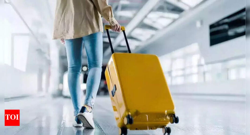 This Japanese singer flies 1,000 kilometers daily to attend classes, spending Rs 20,000 each day |